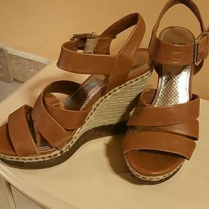 Gianni Bini wedge sandal